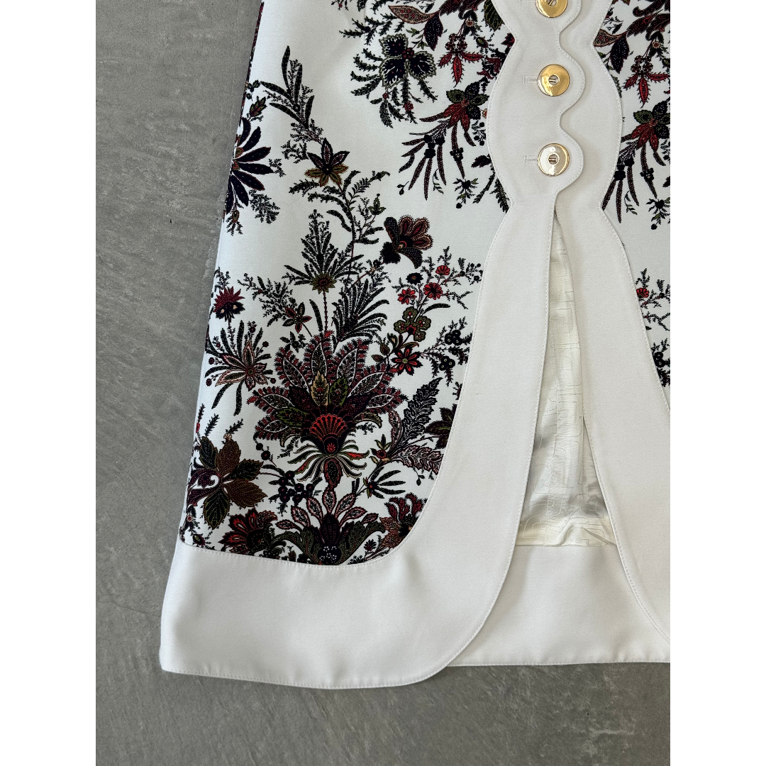 【15万円】 paco rabanne フラワーボタンデザイン　スカート