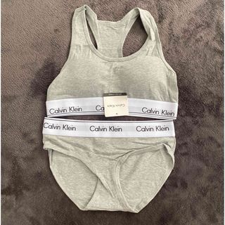 カルバンクライン(Calvin Klein)のカルバンクライン(ブラ&ショーツセット)