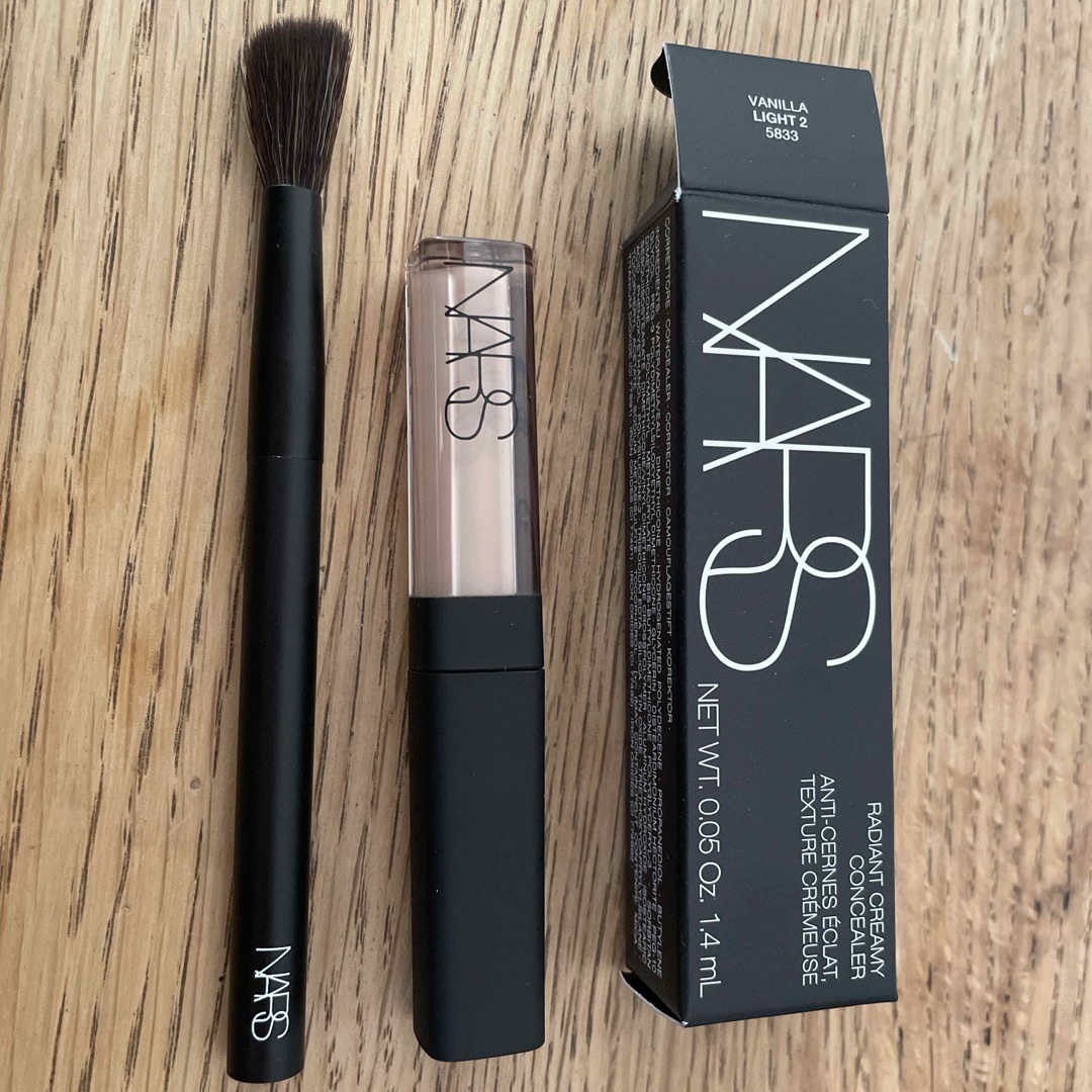 NARS(ナーズ)のNARS コンシーラ1242&ミニコンシーラブラシセット コスメ/美容のベースメイク/化粧品(コンシーラー)の商品写真