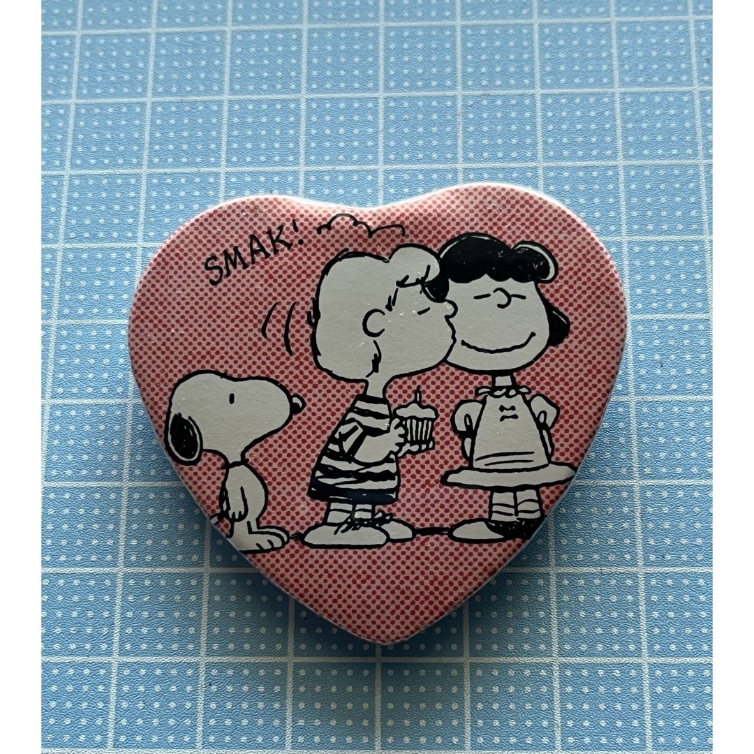 PEANUTS(ピーナッツ)のピーナッツ　缶バッチ エンタメ/ホビーのアニメグッズ(バッジ/ピンバッジ)の商品写真