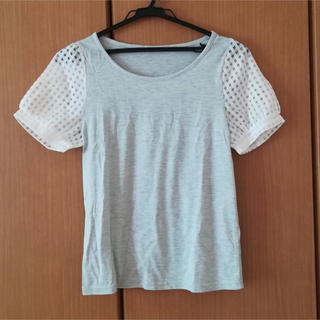 レトロガール(RETRO GIRL)のグレーにシースルーのパフスリーブTシャツ(Tシャツ(半袖/袖なし))
