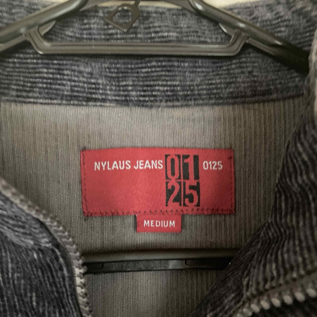 Nylaus(ナイラス)のナイラス　NYLAUS JEANS メンズ　トップス　ブラック　古着　ミディアム メンズのジャケット/アウター(ノーカラージャケット)の商品写真