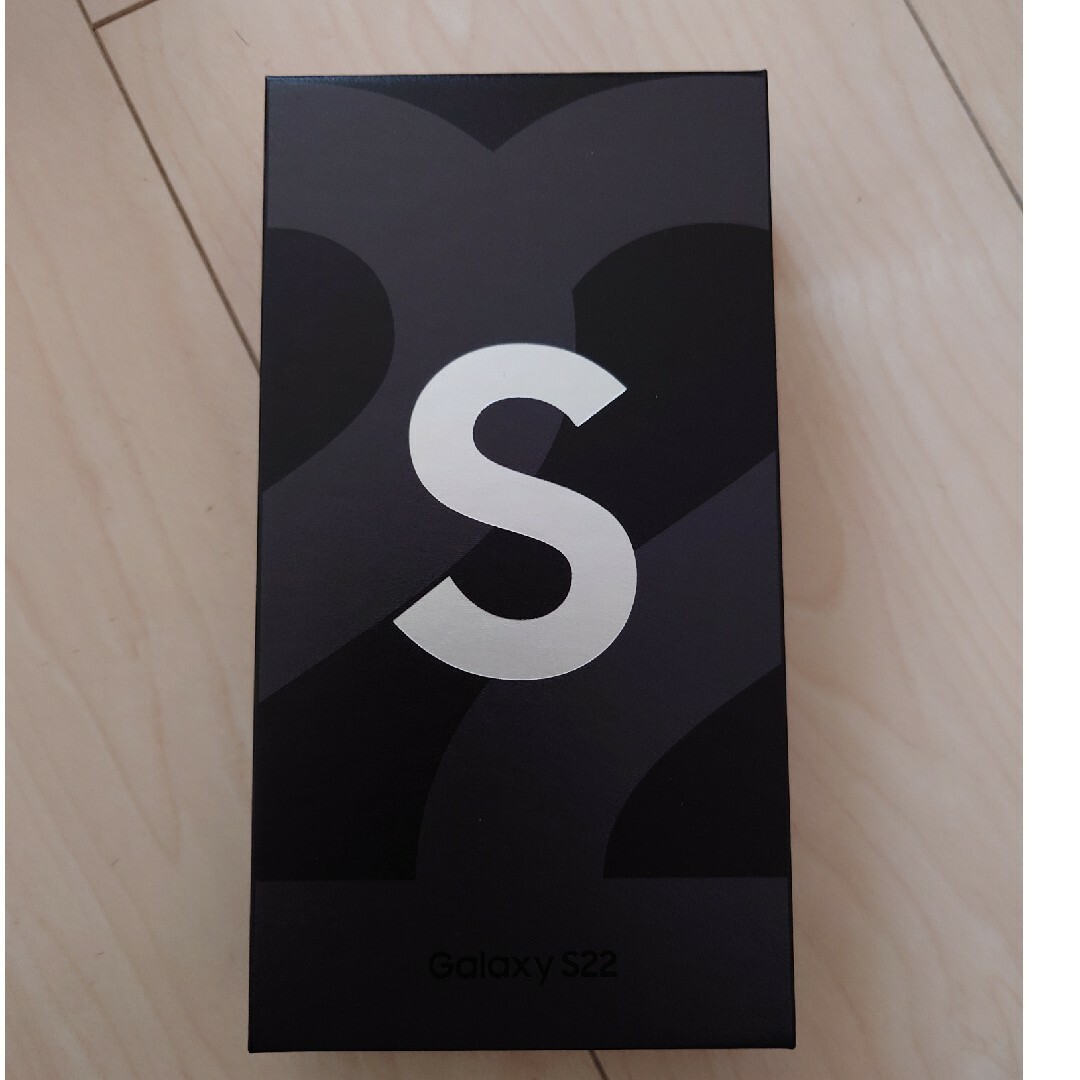 SAMSUNG Galaxy S22 ファントム ホワイト　SIMフリー