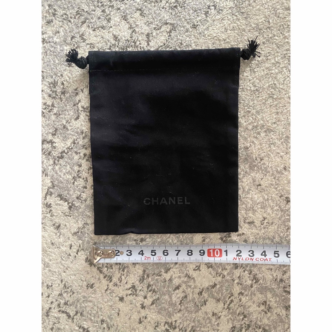 CHANEL(シャネル)のCHANEL 巾着袋 レディースのファッション小物(ポーチ)の商品写真