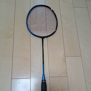 ヨネックス(YONEX)のバドミントンラケット　YONEX ASTROX77S(バドミントン)