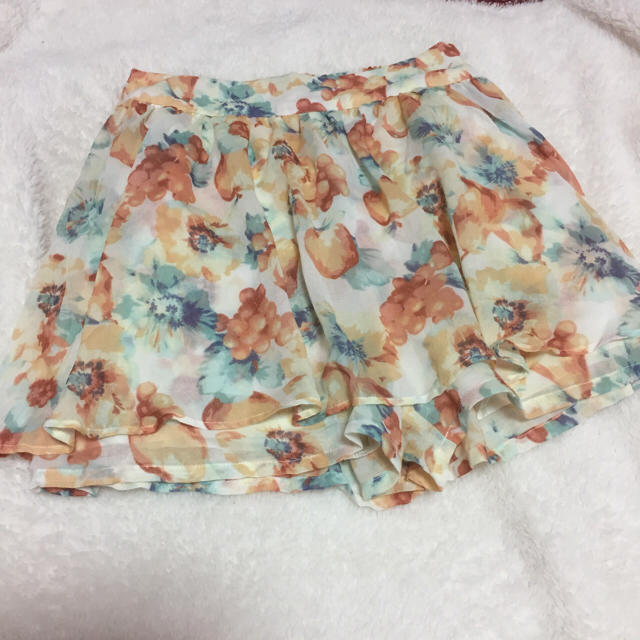 RETRO GIRL(レトロガール)の花柄キュロットスカート レディースのスカート(その他)の商品写真