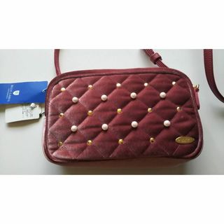 ブルーレーベルクレストブリッジ(BLUE LABEL CRESTBRIDGE)の新品　ブルーレーベルクレストブリッジ　パール付ベロアショルダーバッグ26290円(ショルダーバッグ)