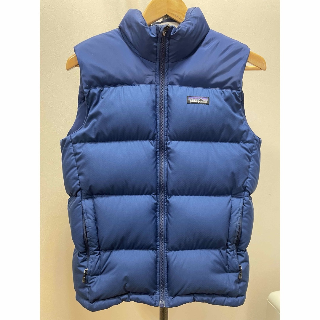 patagonia(パタゴニア)のpatagonia  パタゴニア fitz roy down vest メンズのジャケット/アウター(ダウンベスト)の商品写真