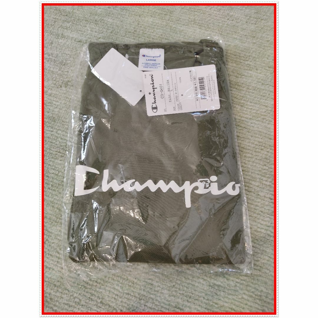 Champion(チャンピオン)の【未使用品】チャンピオン　ロングTシャツ　Lサイズ　ダークグリーン メンズのトップス(Tシャツ/カットソー(七分/長袖))の商品写真