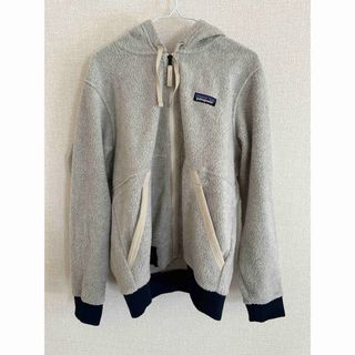 パタゴニア(patagonia)の美品　パタゴニア　パーカー　レディース　M グレー(パーカー)