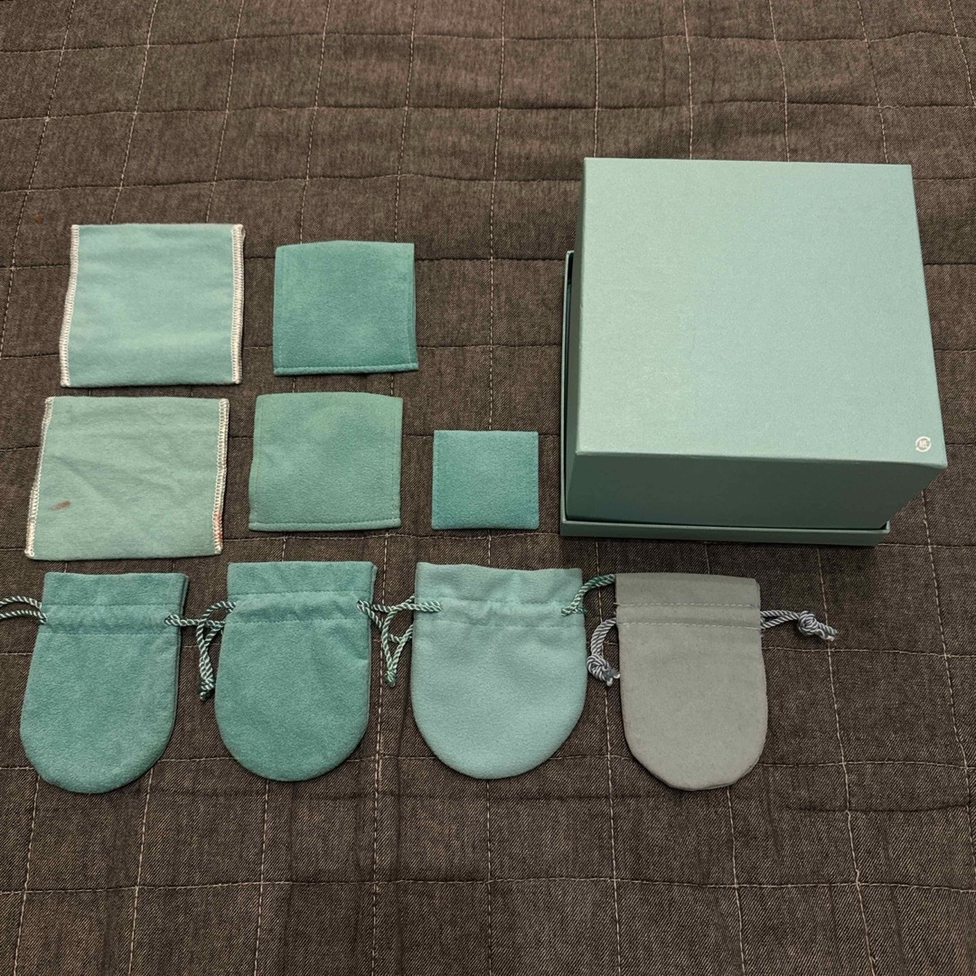 Tiffany & Co. - TIFFANY&Co ティファニー 箱 ジュエリーポーチ Tiffany & Co. - TIFFANY&Co ティファニー 箱 ジュエリーポーチ