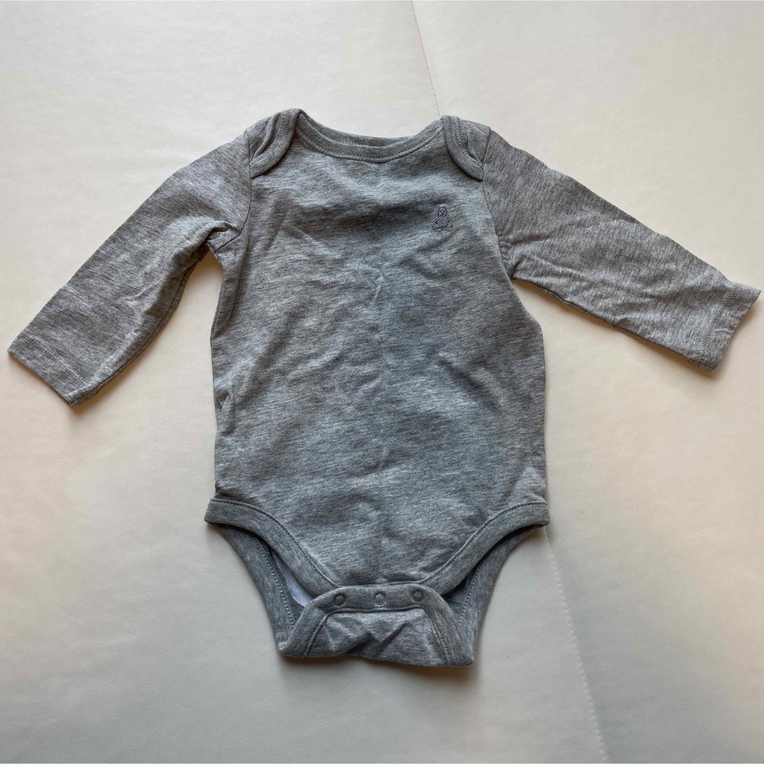 GAP(ギャップ)の水通しのみ baby gap ロンパース 長袖 肌着 キッズ/ベビー/マタニティのベビー服(~85cm)(肌着/下着)の商品写真