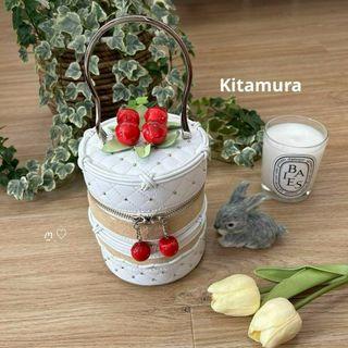 キタムラ(Kitamura)のKitamura　キタムラ　ケーキハンドバッグ　スイーツモチーフ　レザー(ハンドバッグ)