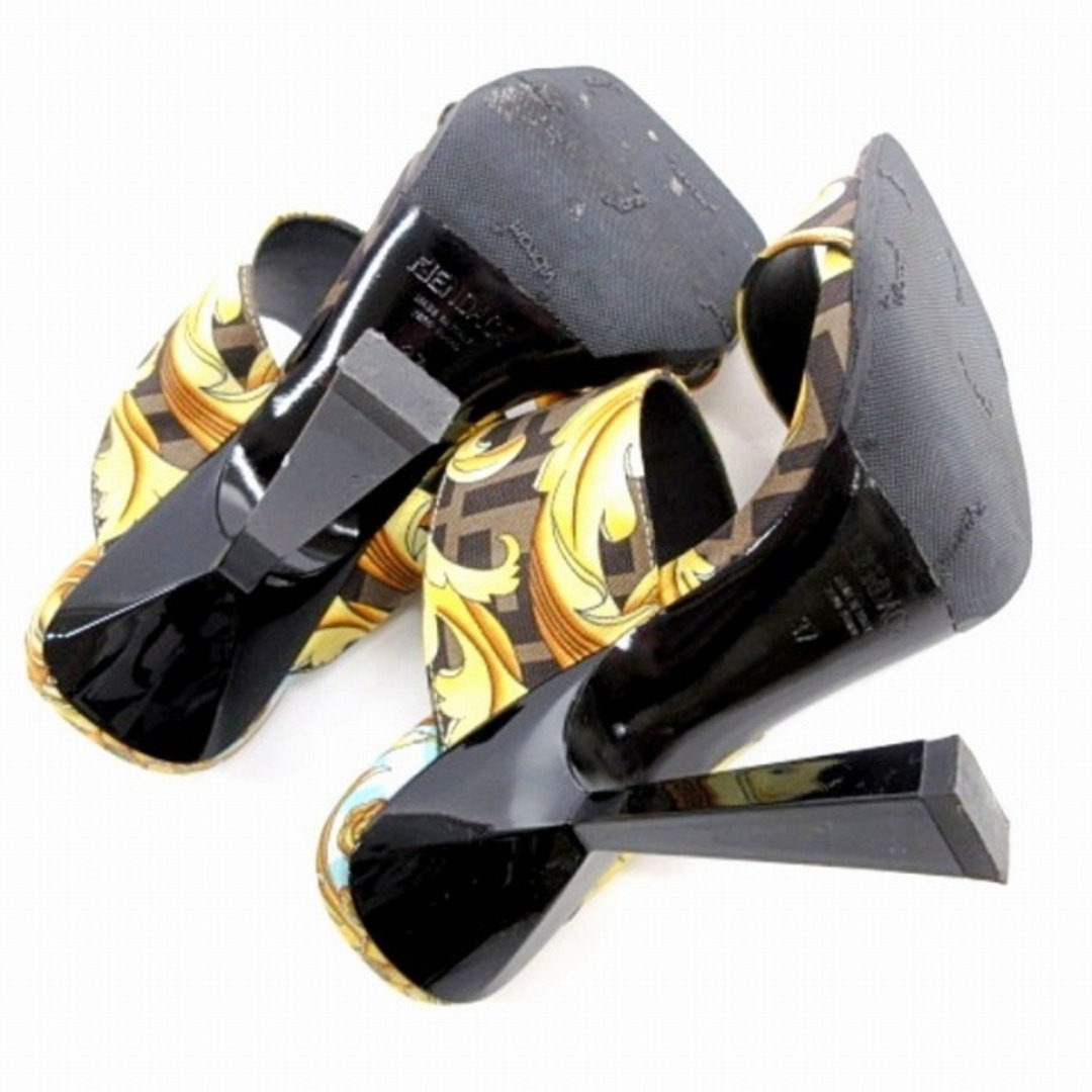 FENDI(フェンディ)のフェンディ ヴェルサーチ フェンダーチェ 22ss バロック ミュール 37 レディースの靴/シューズ(ミュール)の商品写真