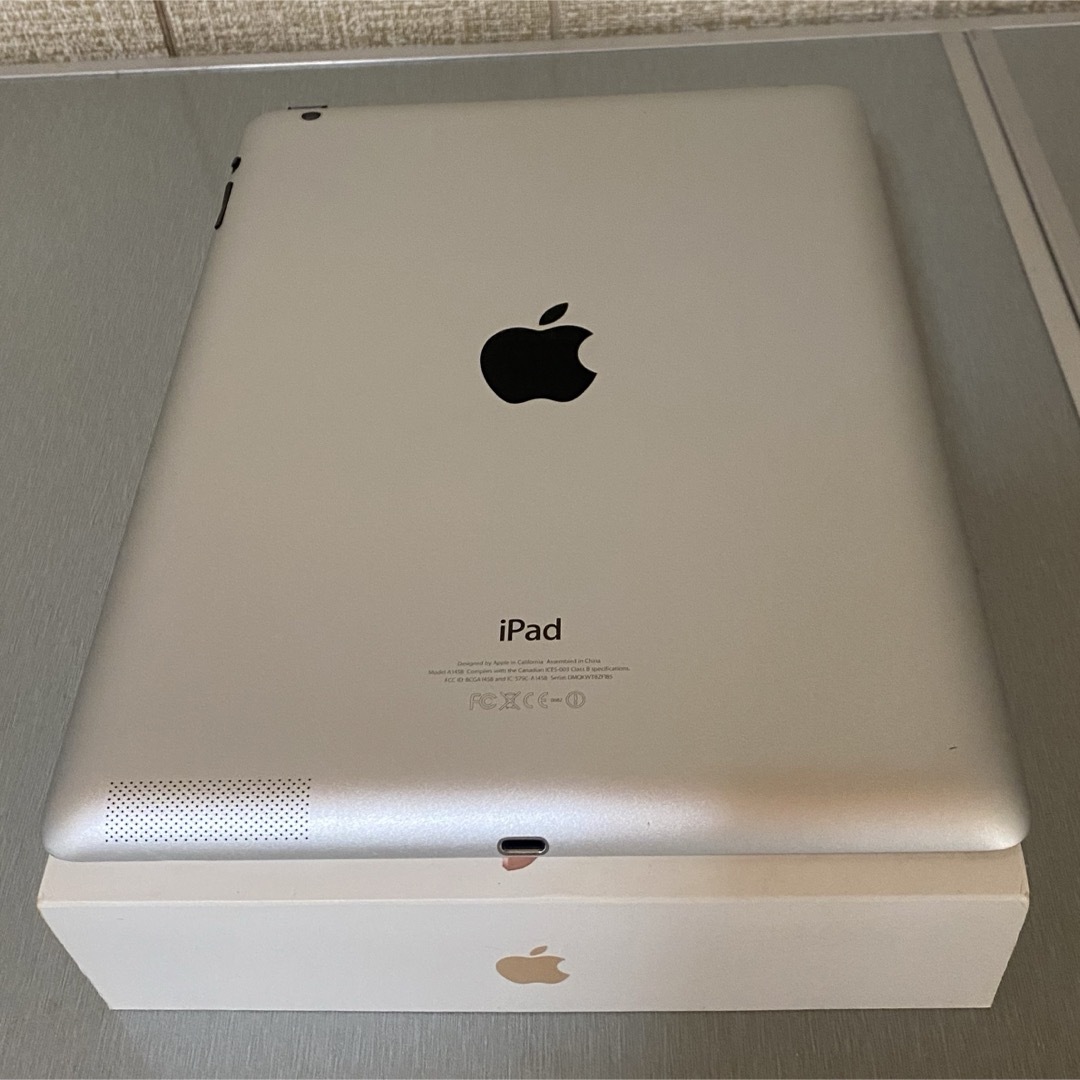 iPad 第4世代 16GB Wi-Fiモデル  美品 iPad4タブレット