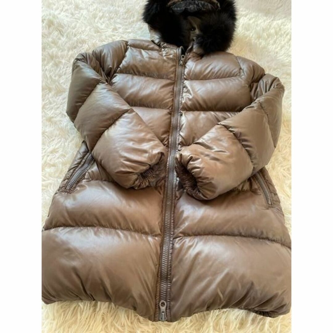 DUVETICA - 【DUVETICA】極美品 フォックスファー ダウン DUVETICA - 【DUVETICA】極美品 フォックスファー ダウン