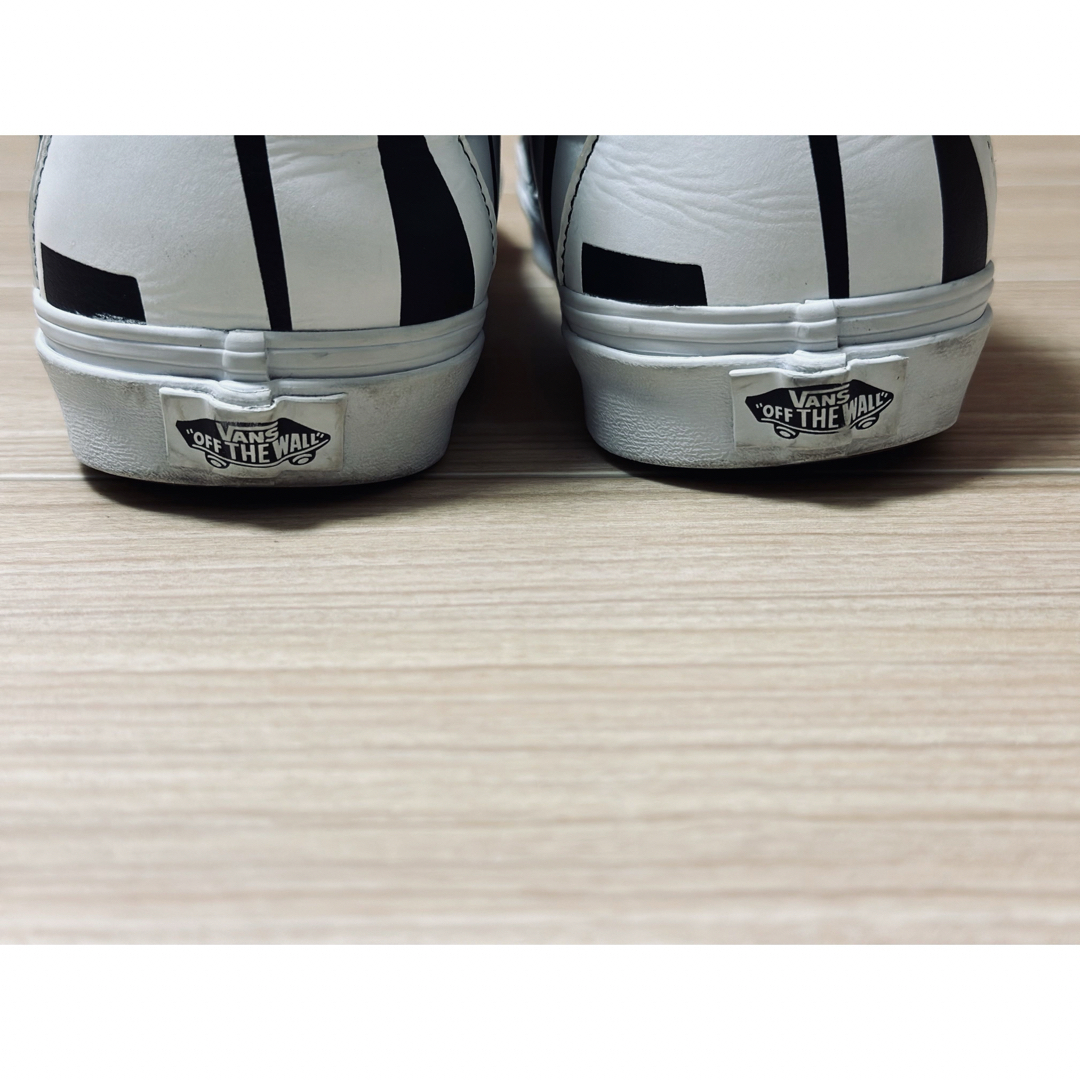 SK8-HI（VANS）(スケートハイ)の海外限定VANS Sk8-Hi BIG LOGO スニーカー 黒 27.5cm メンズの靴/シューズ(スニーカー)の商品写真