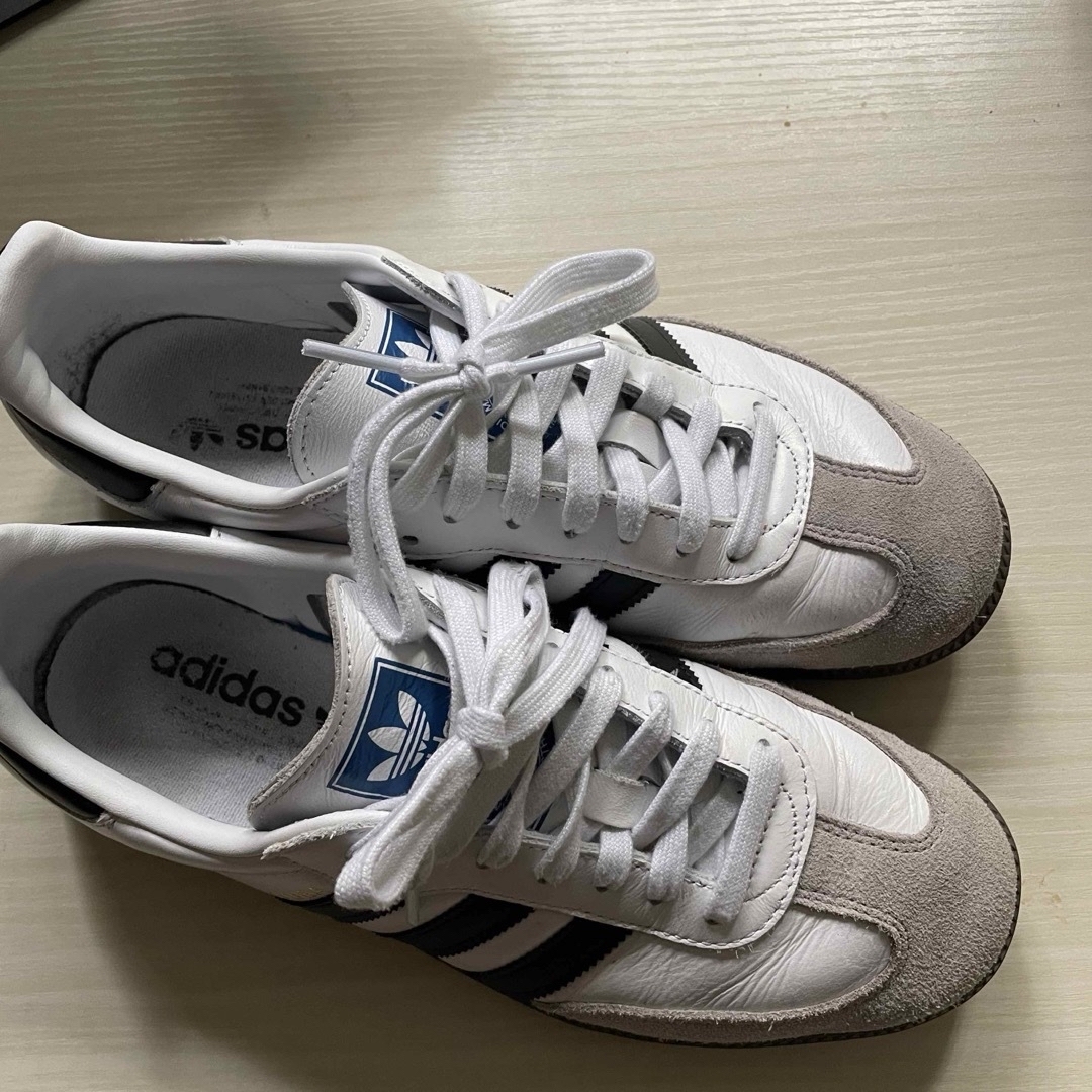 adidas(アディダス)のadidas samba OG 白 26.0cm  メンズの靴/シューズ(スニーカー)の商品写真