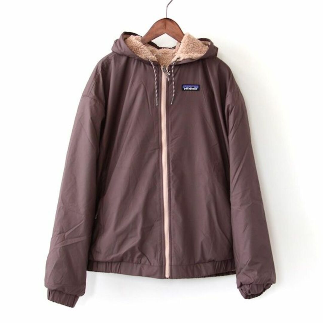 patagonia(パタゴニア)の【新品】Patagonia　リバーシブル　フード付き　ジャケット　レディース　S レディースのジャケット/アウター(ブルゾン)の商品写真