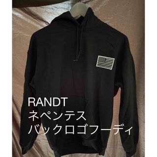 ネペンテス(NEPENTHES)のRANDT ネペンテス　バックロゴフーディー　パーカー(パーカー)