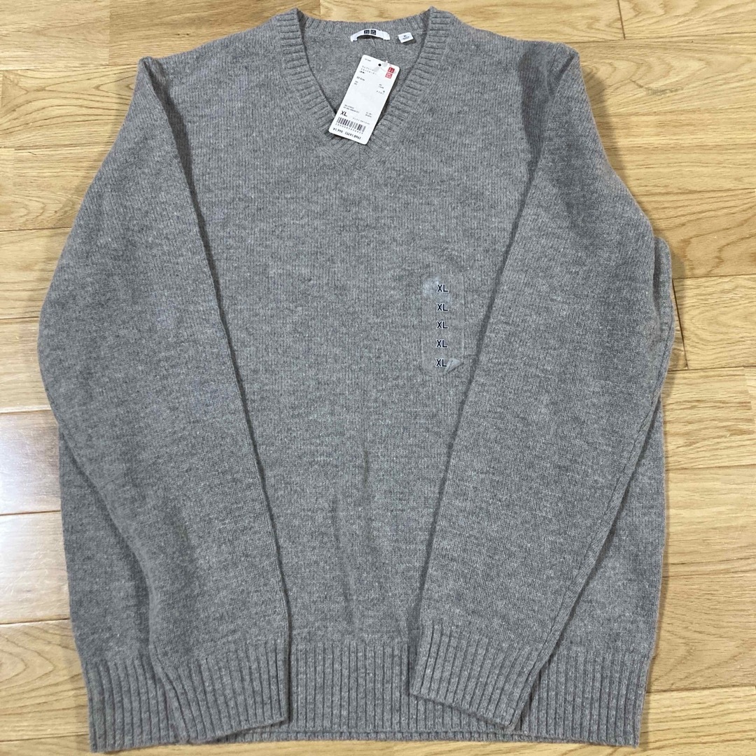 UNIQLO(ユニクロ)のユニクロ　UNIQLO ラムブレンド　Vネックセーター レディースのトップス(ニット/セーター)の商品写真