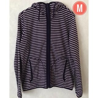 ユニクロ(UNIQLO)のNO.73 ユニクロ　レディース　トップス　長袖パーカー　Mサイズ(パーカー)