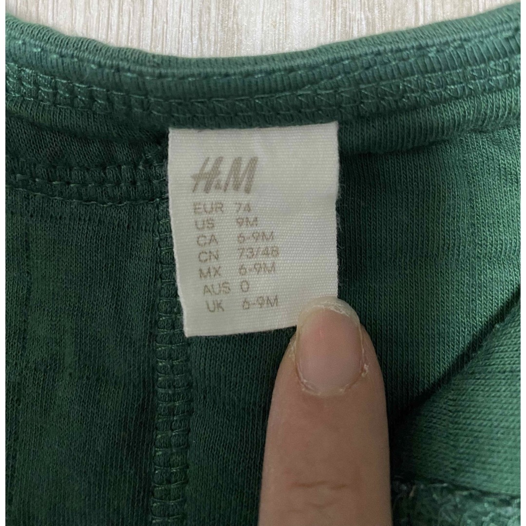 H&M(エイチアンドエム)のH&M ロンパース　サイズ9Ｍ キッズ/ベビー/マタニティのベビー服(~85cm)(ロンパース)の商品写真