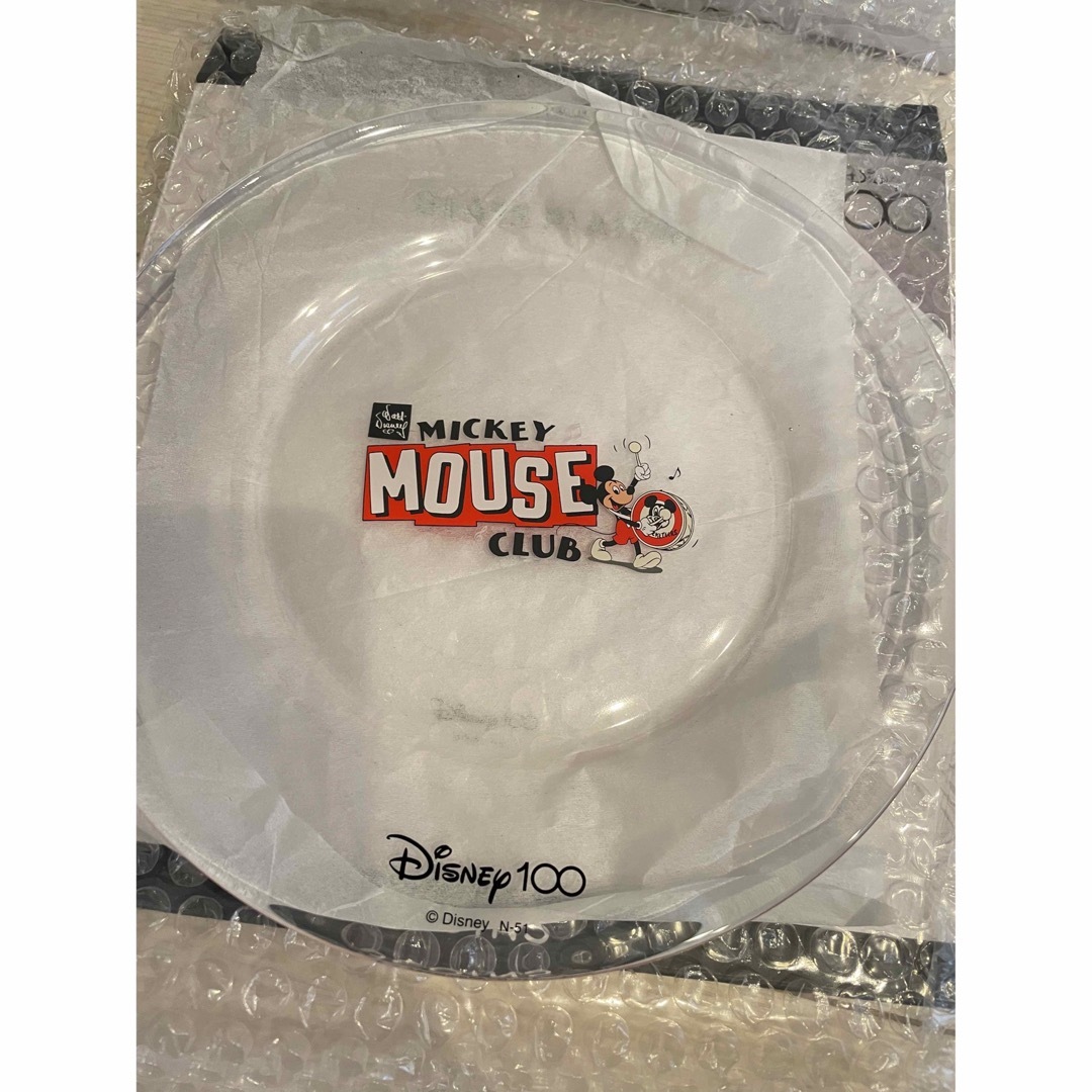 Disney(ディズニー)のガラスプレート　皿　食器　ミッキー　ミニー　ディズニー100 インテリア/住まい/日用品のキッチン/食器(食器)の商品写真