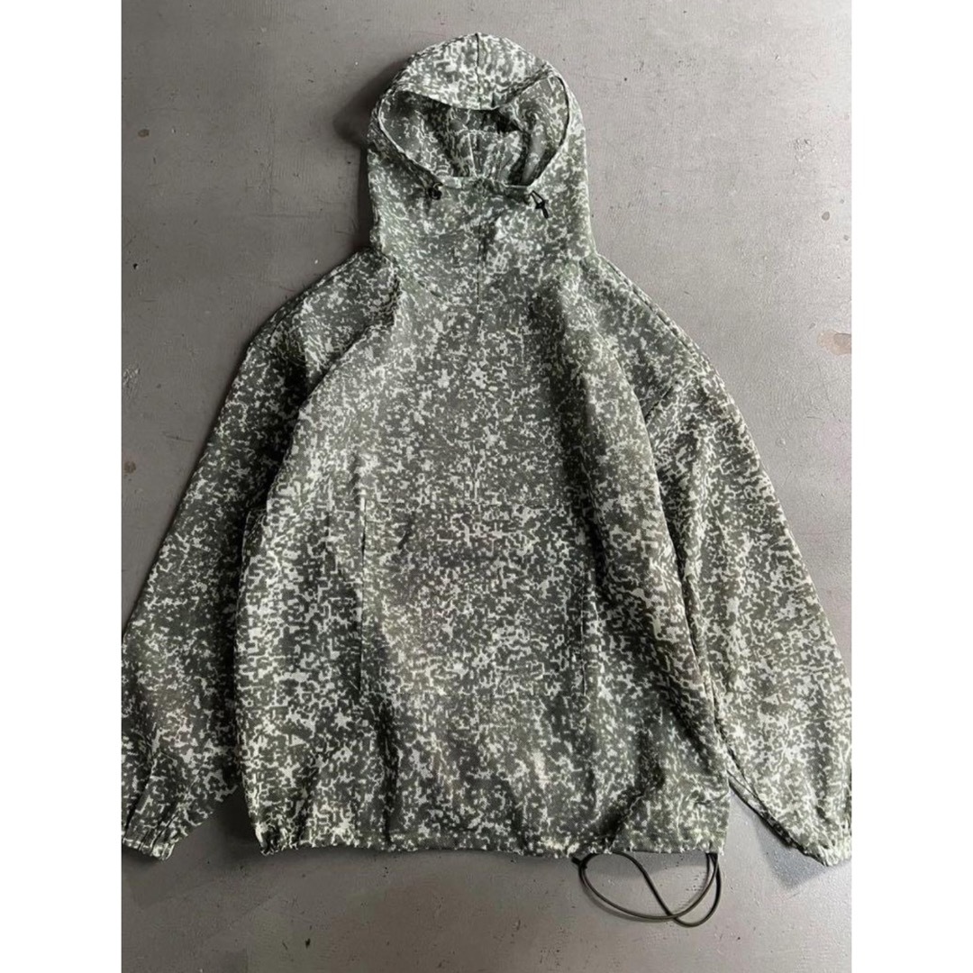 GEEK OUT STORE/MESH HEAT REACTIVE HOODIEの通販 by の|ラクマ GEEK OUT STORE/MESH HEAT REACTIVE HOODIEの通販 by の|ラクマ