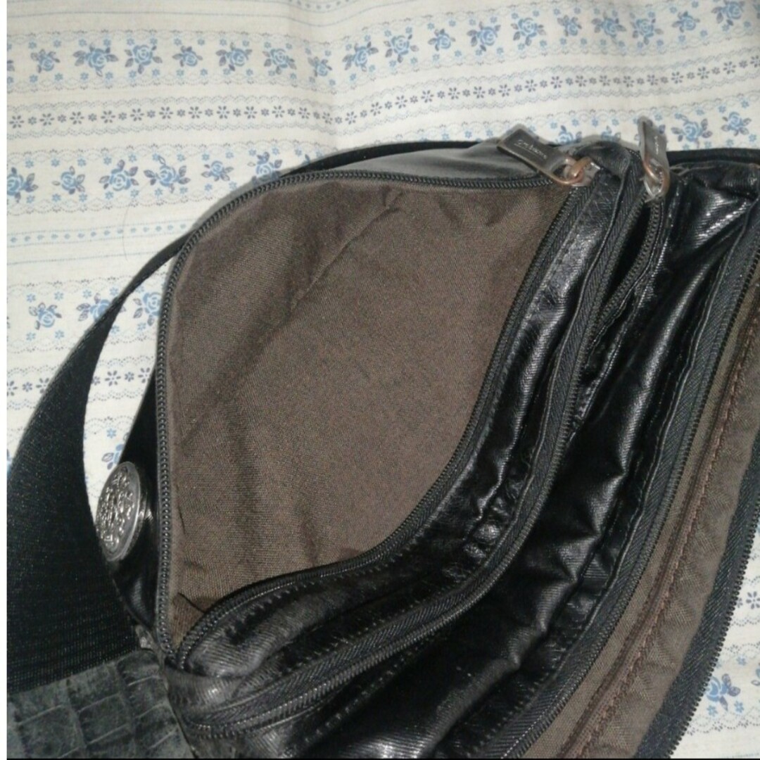 Orobianco(オロビアンコ)のオロビアンコ　ショルダーバッグ　黒　　Orobianco メンズのバッグ(ショルダーバッグ)の商品写真