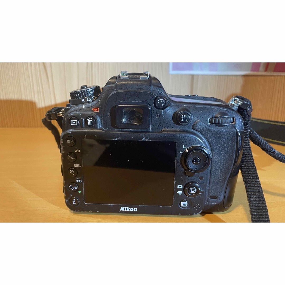 Nikon(ニコン)のニコン Nikon7200 スマホ/家電/カメラのカメラ(デジタル一眼)の商品写真