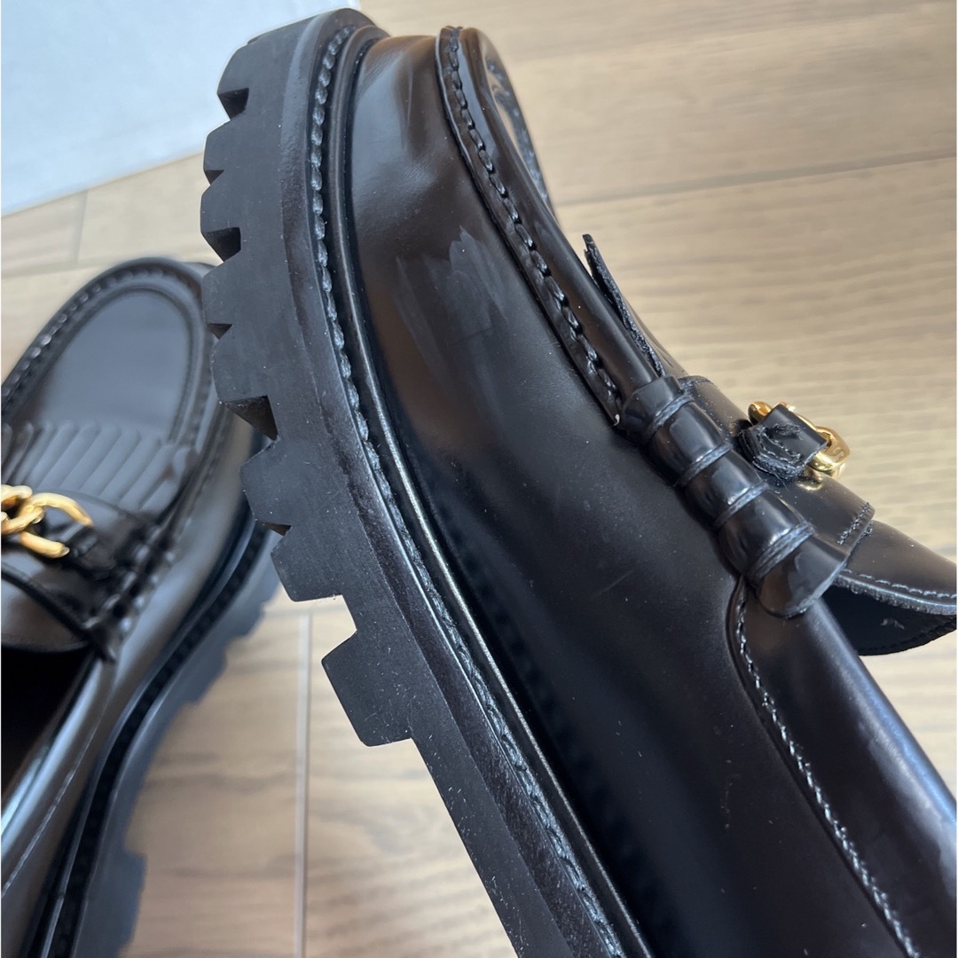 CELINE - トリオンフチェーン付き CELINE マーガレット CELINE - トリオンフチェーン付き CELINE マーガレット