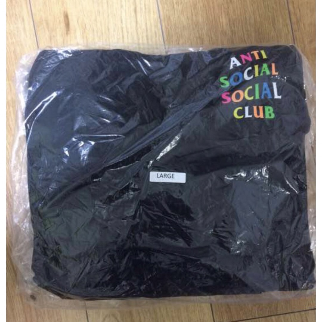 ANTI SOCIAL SOCIAL CLUB(アンチソーシャルソーシャルクラブ)の【新品】Antisocialclub パーカー 【Los Angels限定商品】 メンズのトップス(パーカー)の商品写真