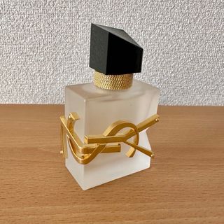 イヴサンローラン(Yves Saint Laurent)のイブサンローラン　リブレ　ヘアミスト　30ml ヘア用香水(ヘアウォーター/ヘアミスト)