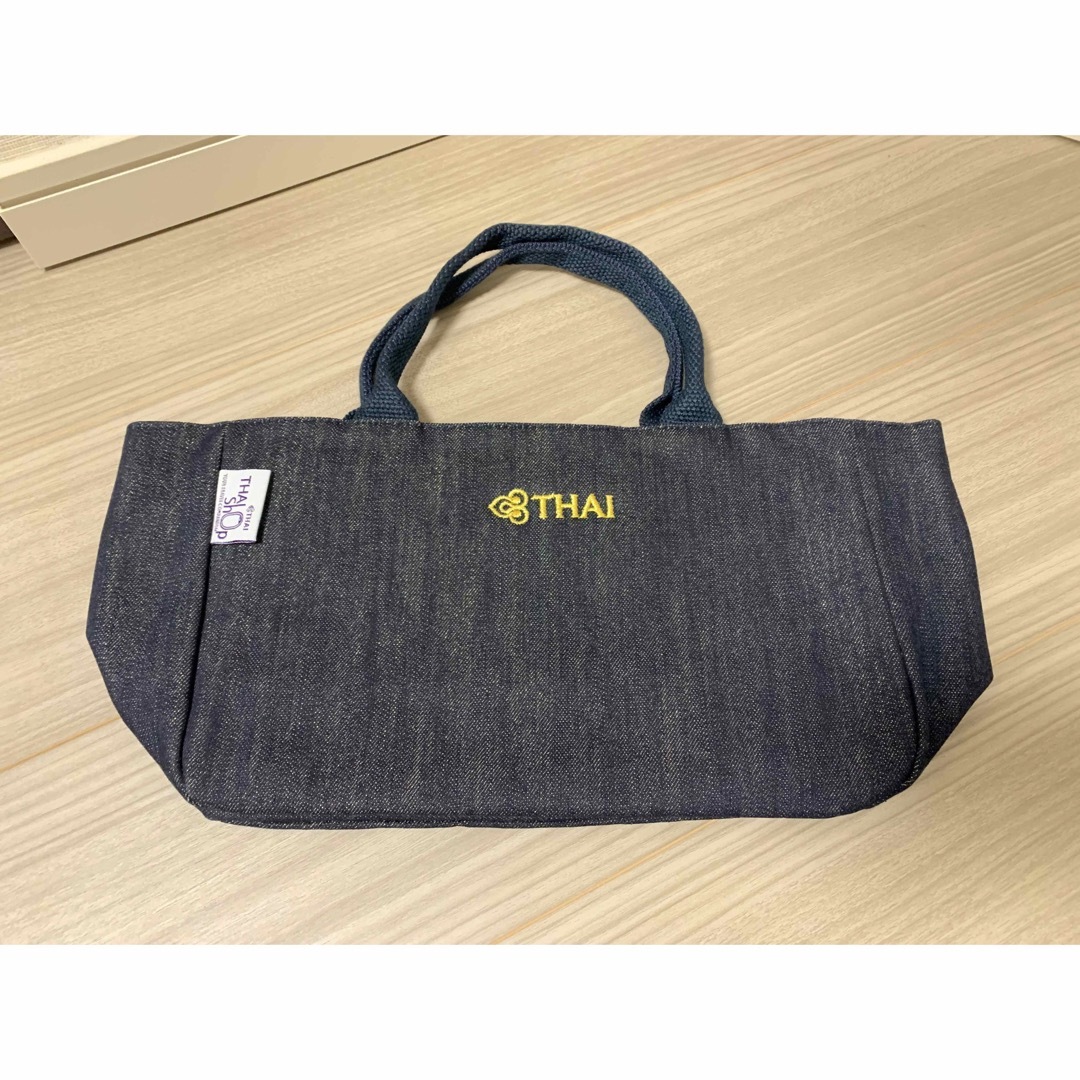 タイ航空　ハンドバッグ レディースのバッグ(ハンドバッグ)の商品写真