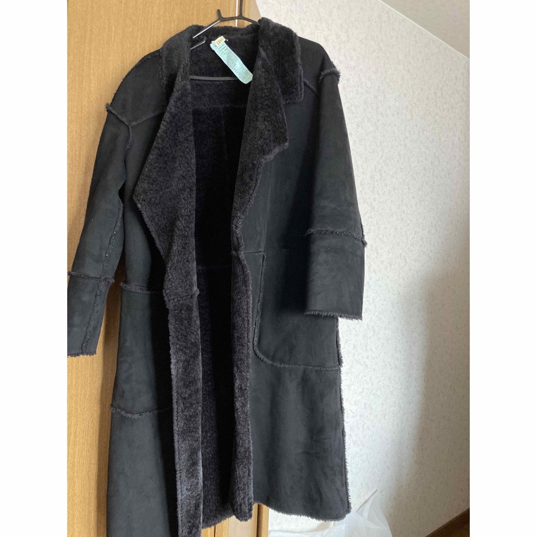 ZARA(ザラ)のZARA ザラ　ムートン ボア　ロングコート　黒 レディースのジャケット/アウター(ムートンコート)の商品写真