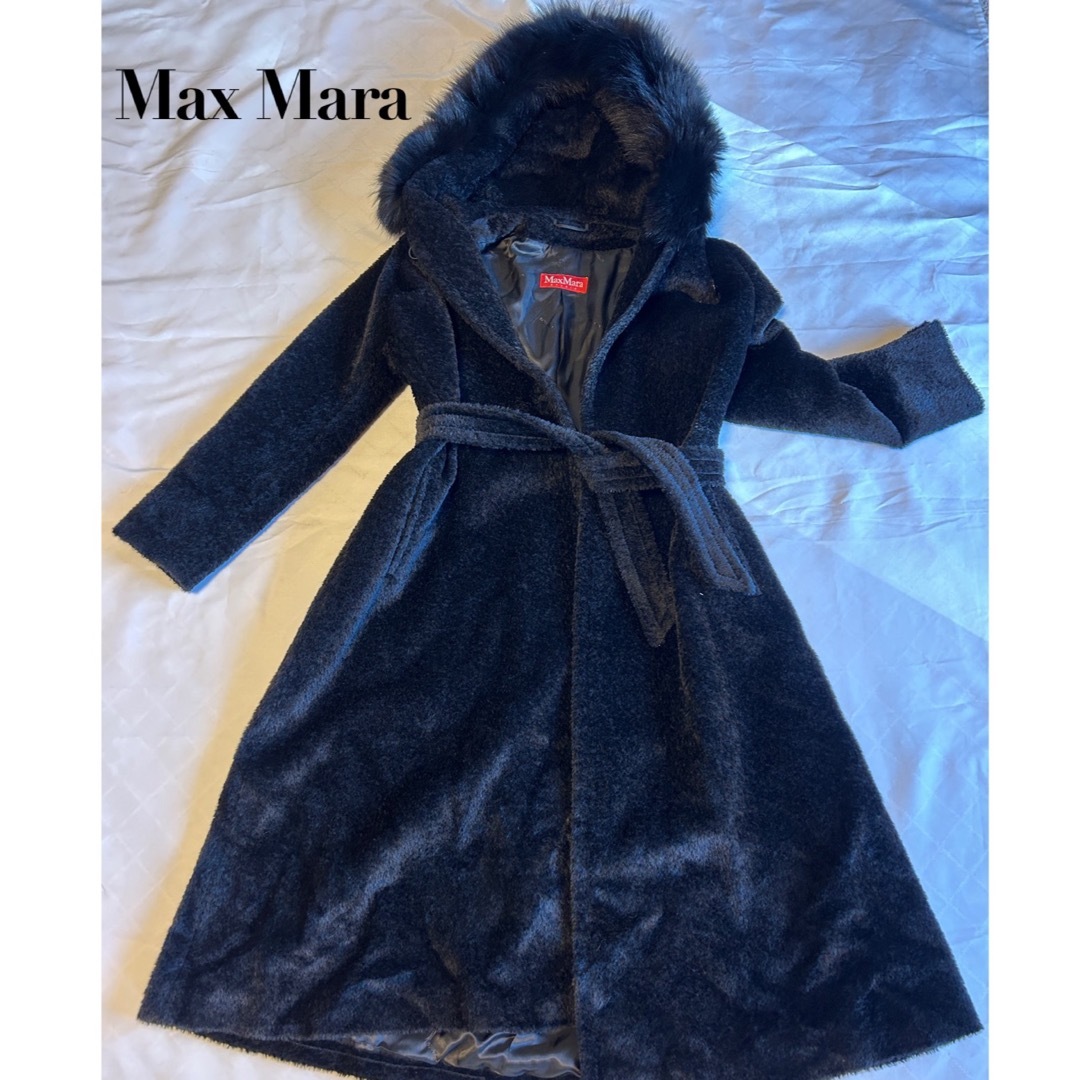 Max Mara(マックスマーラ)のマックスマーラ　サイズ42 希少アルパカバージンウール　フードファーつきコート レディースのジャケット/アウター(ロングコート)の商品写真