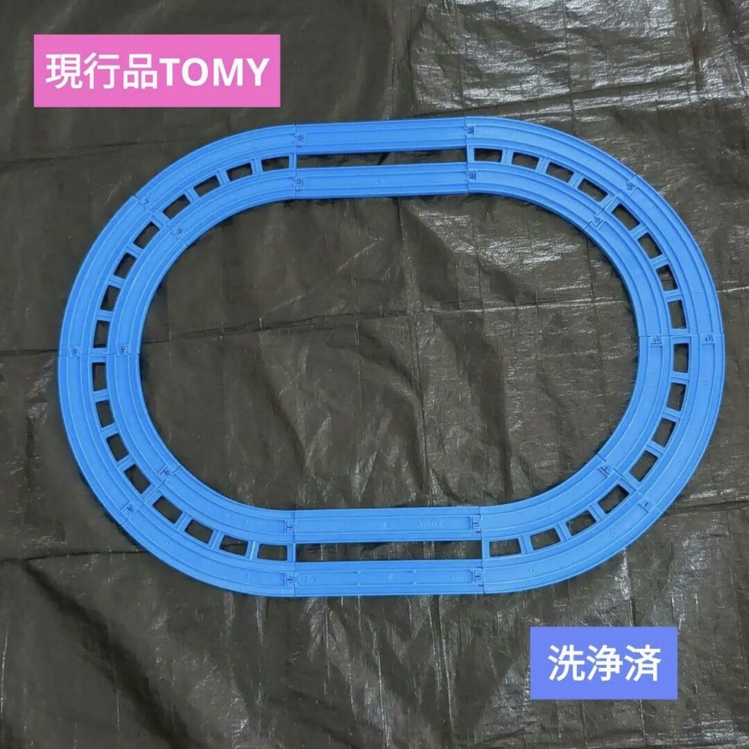 12本　複線曲線レール　プラレール　レールキット エンタメ/ホビーのおもちゃ/ぬいぐるみ(鉄道模型)の商品写真