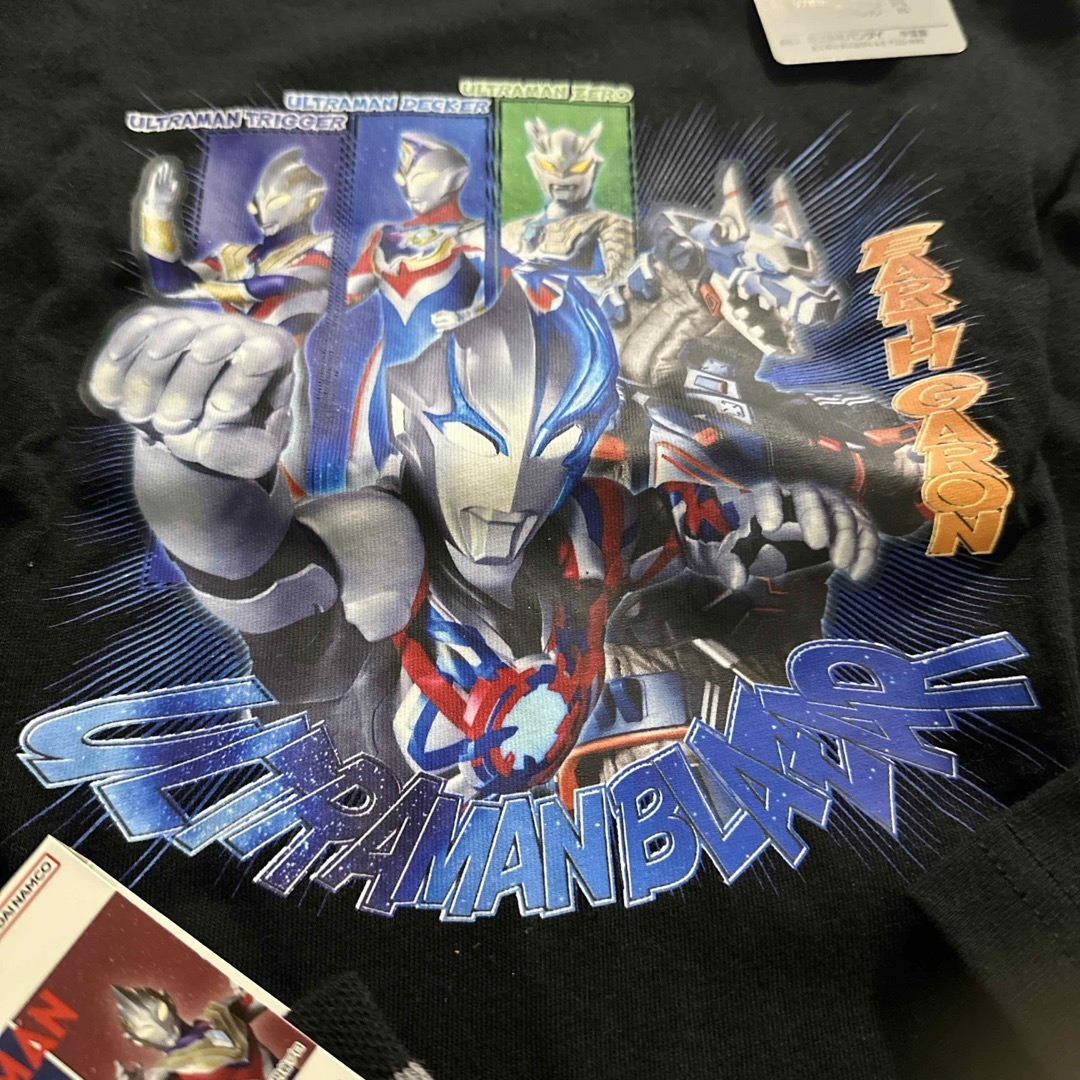 BANDAI(バンダイ)のウルトラマン　シリーズ　バンダイ　120 長袖　Tシャツ　靴下 キッズ/ベビー/マタニティのキッズ服男の子用(90cm~)(Tシャツ/カットソー)の商品写真