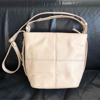 ザラ(ZARA)の超美品　ZARA/ザラ　レディース　ショルダーハンドバッグ(ショルダーバッグ)