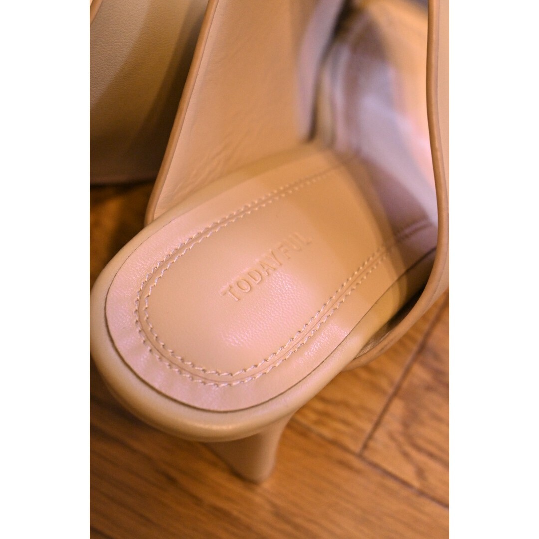 TODAYFUL(トゥデイフル)のTODAYFUL - Squaretoe Leather Sandals レディースの靴/シューズ(サンダル)の商品写真