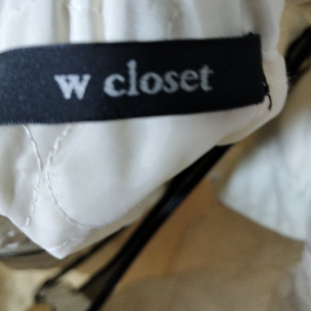 w closet(ダブルクローゼット)の値下げ　1度美品　W closet キルティング　ハート　スカート　白　ホワイト レディースのスカート(ロングスカート)の商品写真