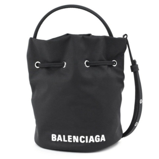 バレンシアガバッグ(BALENCIAGA BAG)の新品未使用☆バレンシアガ☆BALENCIAGA 巾着バッグ　ドローストリング(ショルダーバッグ)