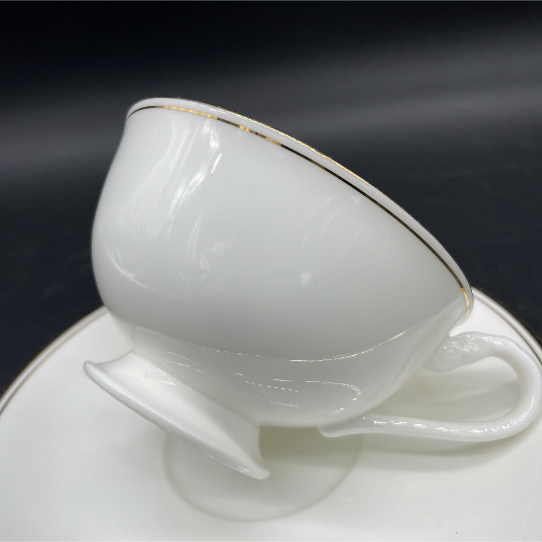 Noritake(ノリタケ)のノリタケ　ボーンチャイナ　カップ＆ソーサー　ゴールドライン インテリア/住まい/日用品のキッチン/食器(グラス/カップ)の商品写真