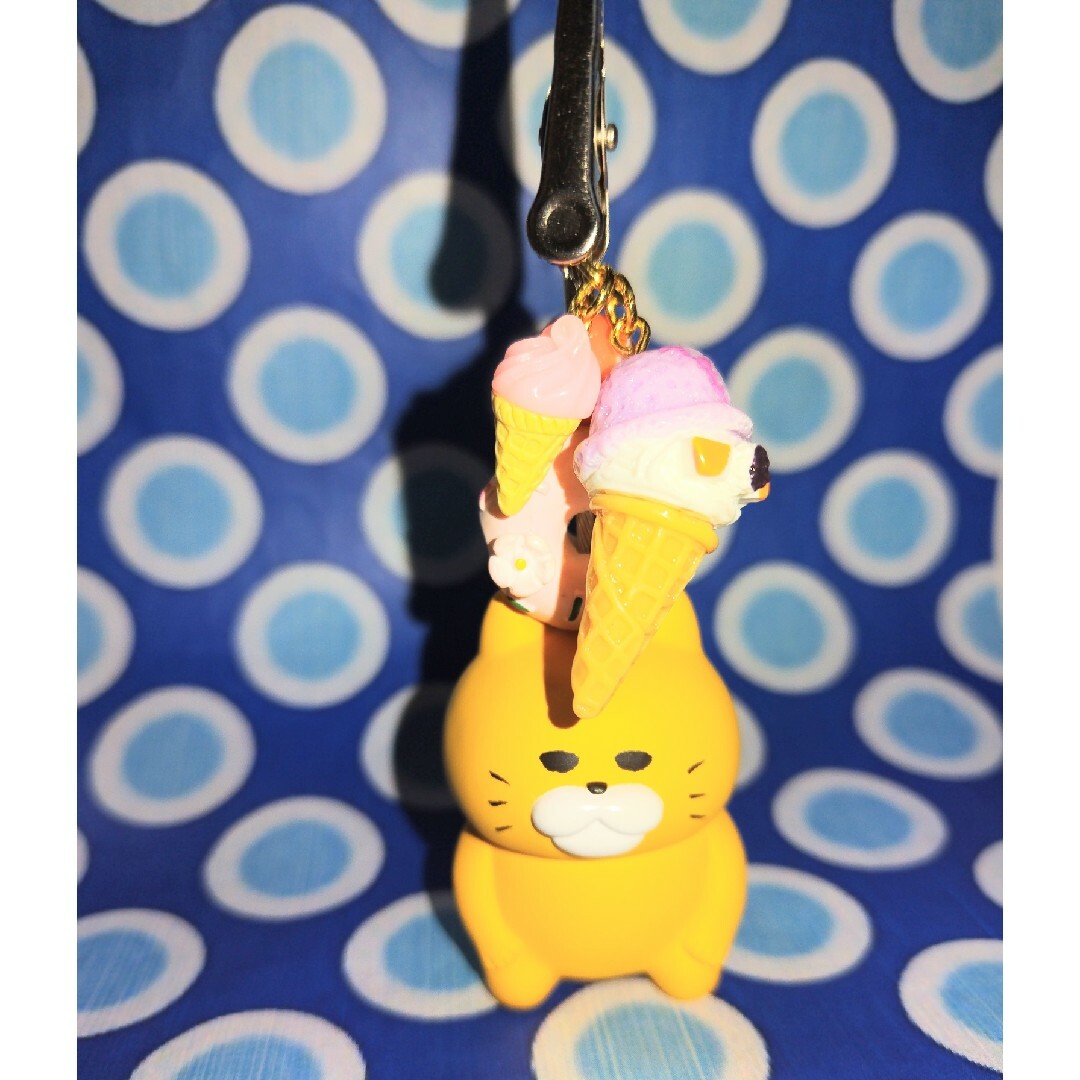 😻メモスタンド😻ノラネコぐんだん🍰スウィーツ‼️ エンタメ/ホビーのおもちゃ/ぬいぐるみ(キャラクターグッズ)の商品写真