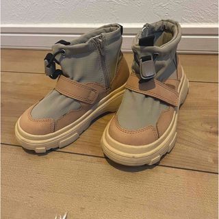 ザラキッズ(ZARA KIDS)のZARA キッズブーツ　サイズ15cm(EU24)(ブーツ)