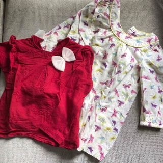 ベビーギャップ(babyGAP)の★☆蝶のカットソー2枚セット☆★(シャツ/カットソー)