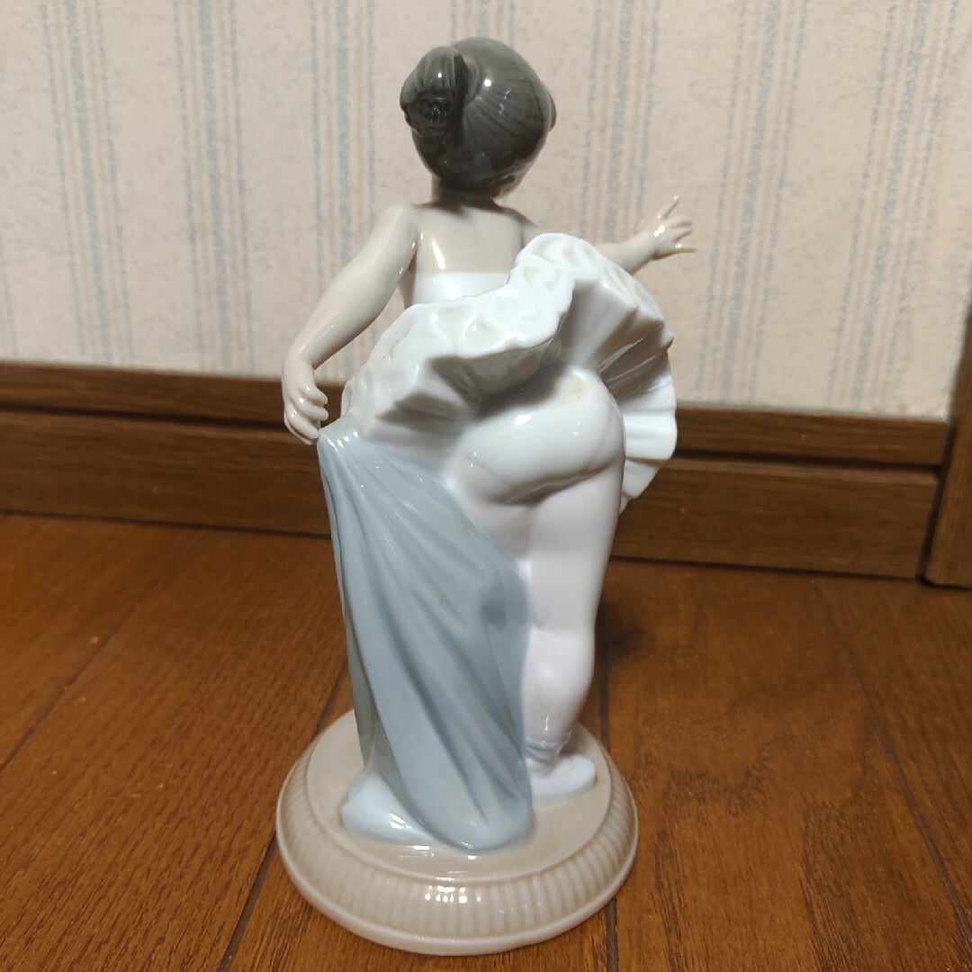 NAO 1150 陶器 人形 フィギュリン スペイン リヤドロ 置物 NAO 1150 陶器 人形 フィギュリン スペイン リヤドロ 置物