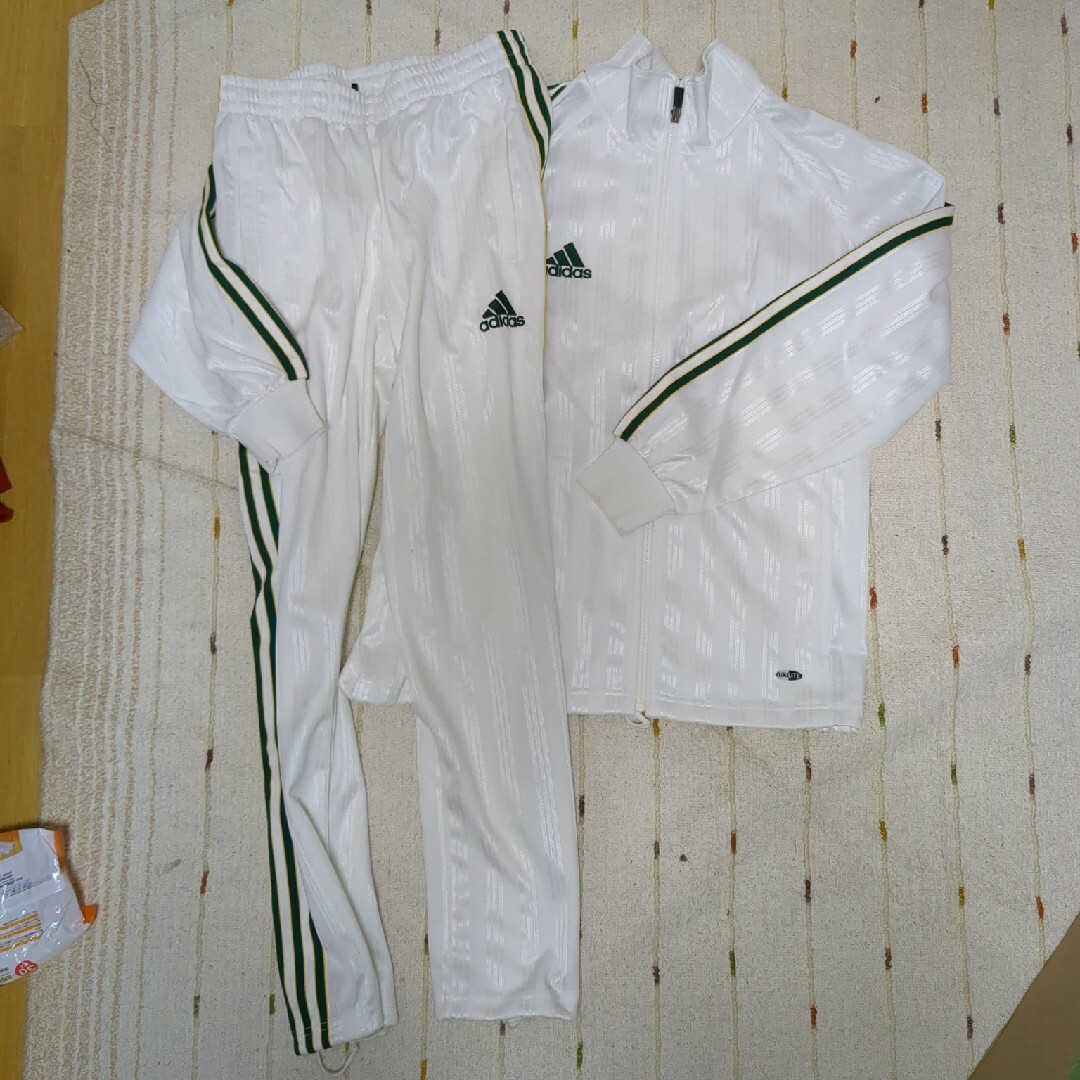 メンズ　アディダス　ジャージ　上下　Ｍサイズ メンズのトップス(ジャージ)の商品写真