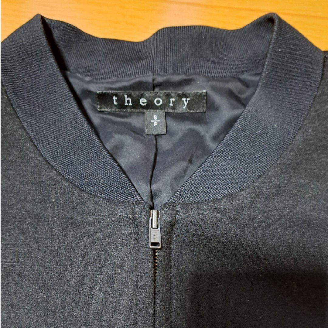 theory(セオリー)のTheory　ジャケット　正規品 レディースのジャケット/アウター(ブルゾン)の商品写真